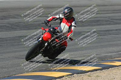 media/Mar-24-2025-Moto Forza (Mon) [[57ce5c5cff]]/3-Beginner Group/Session 2 Bowl/